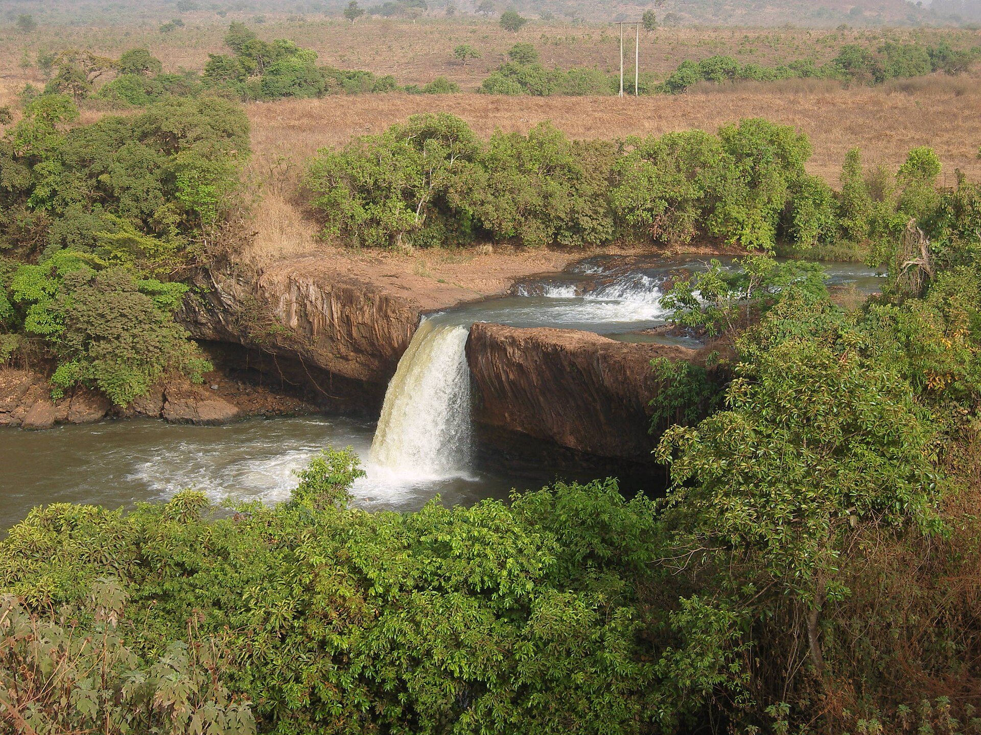 Les chutes de la Vina. Photo : Marie Barbara / Wikimedia Commons, CC BY-SA 4.0