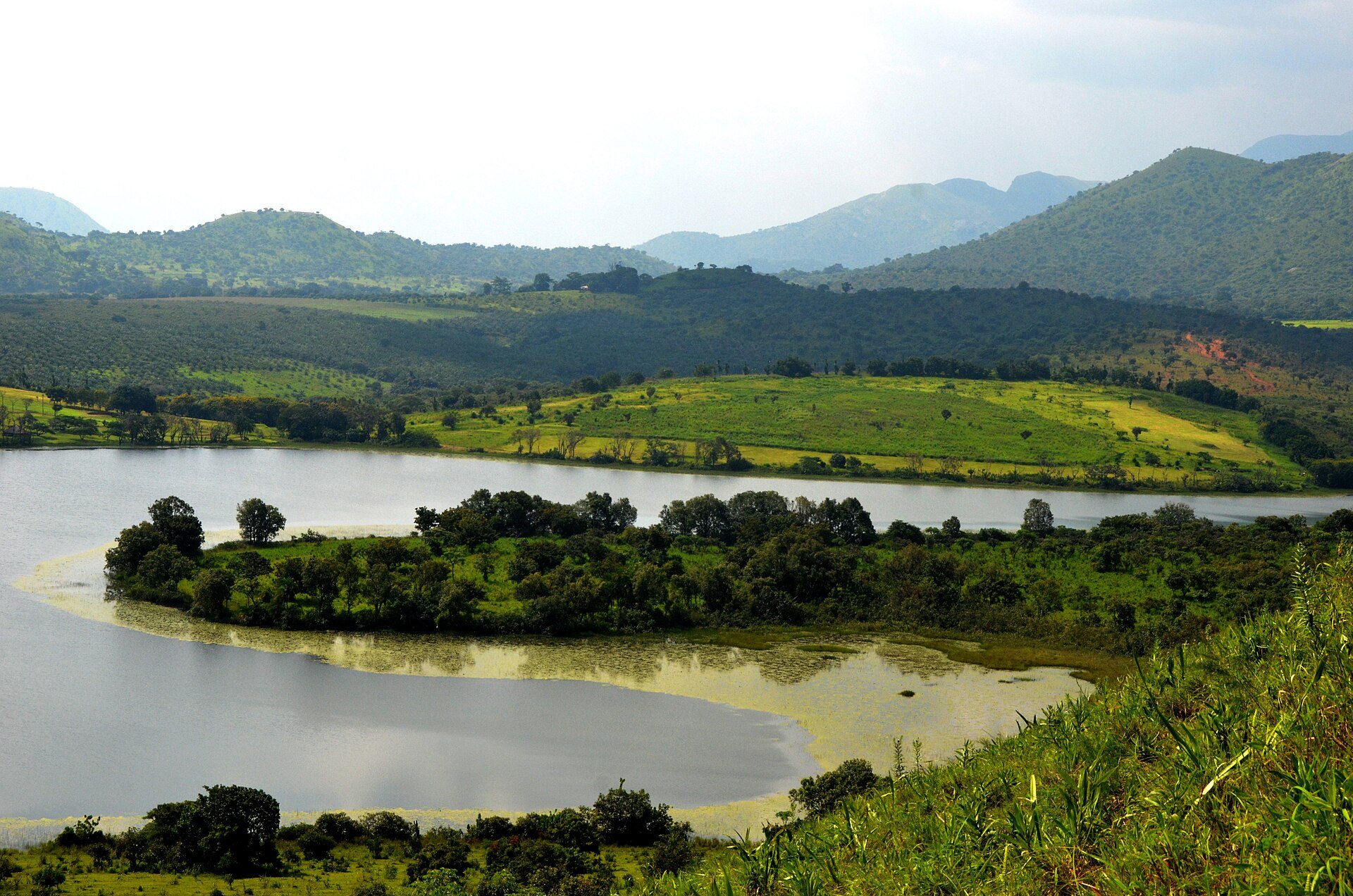 Le lac Petponoun, dans le Noun. Photo : Photokadaffi / Wikimedia Commons, CC BY-SA 4.0